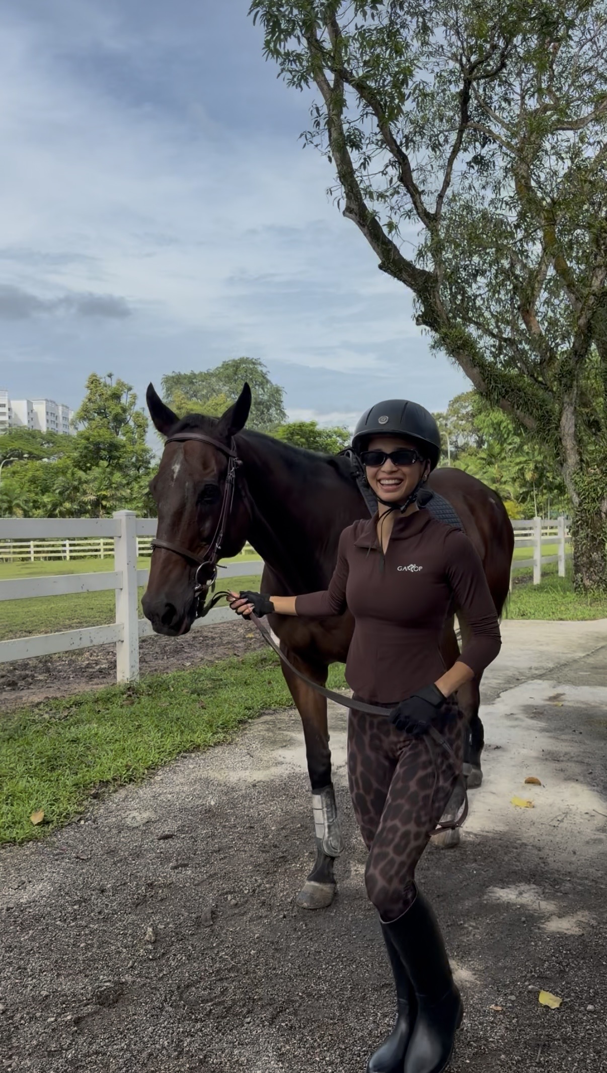 A guided lesson around the arena