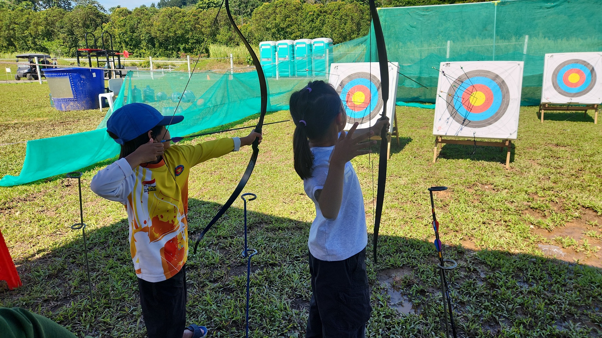 Outdoor stable activity
